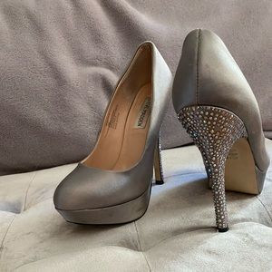 Steve Madden gray rhinestone heel platforms